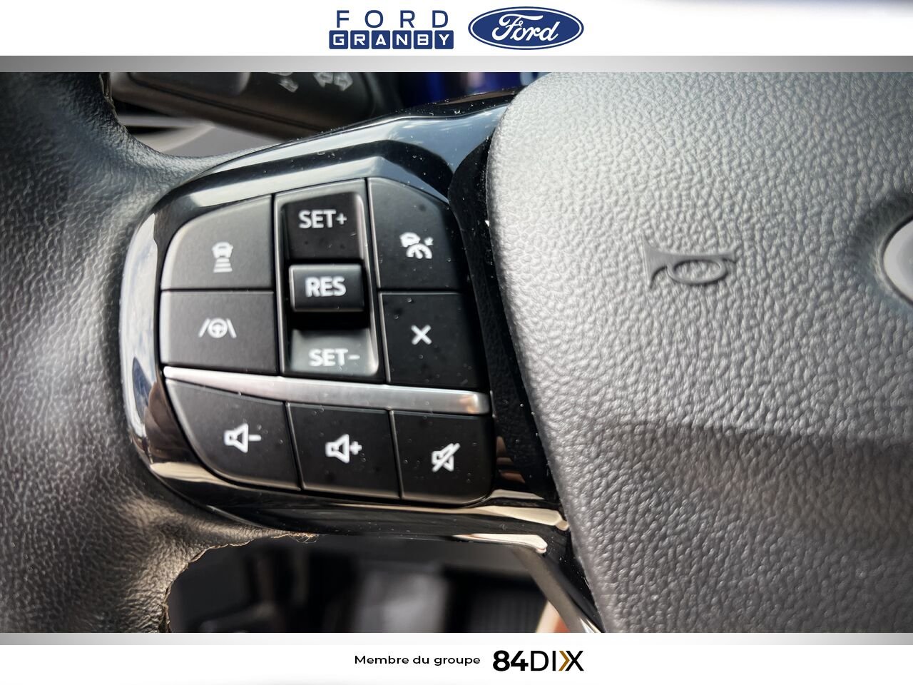 2021 Ford Escape Red Granby - photo #16