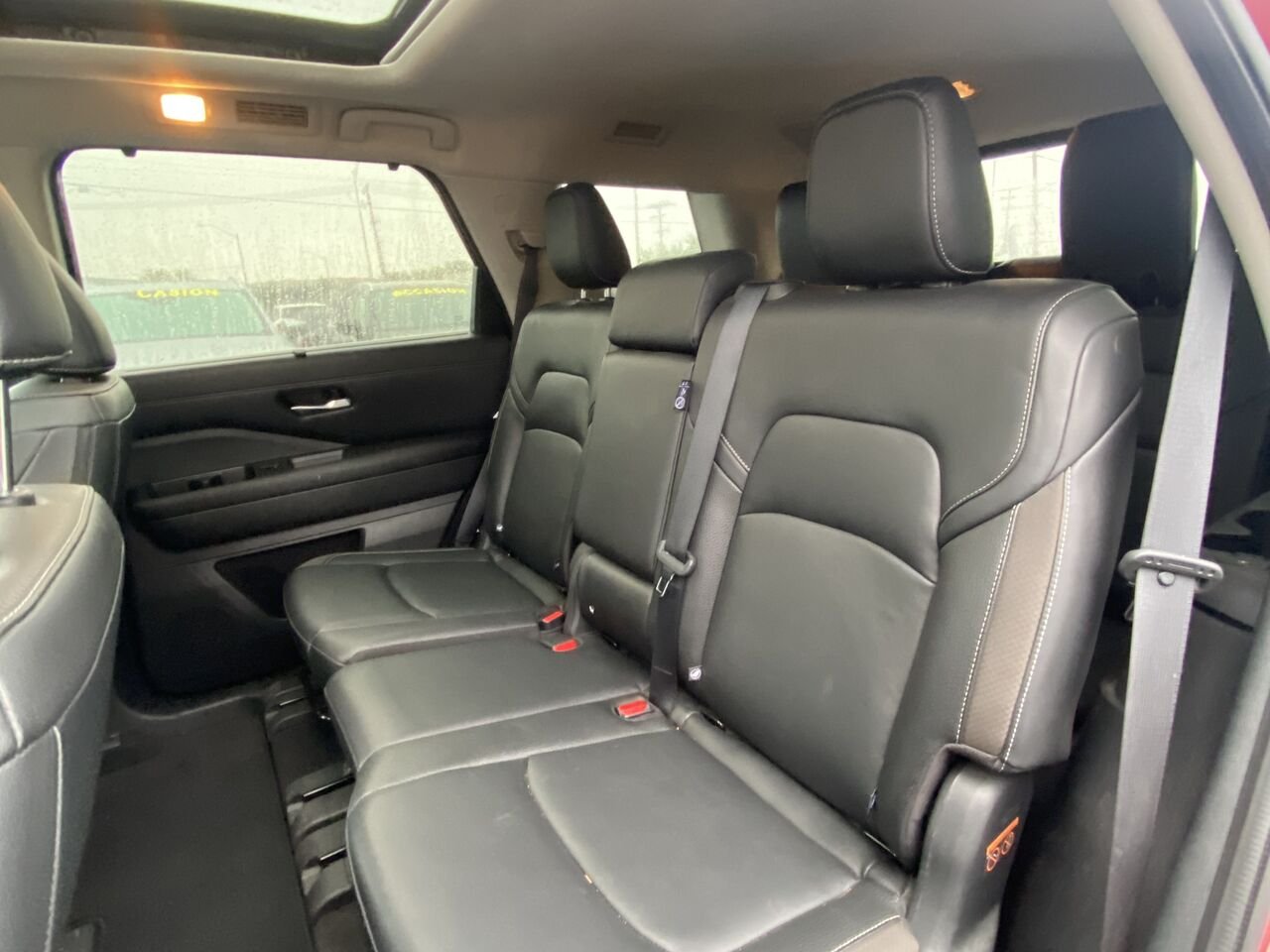 2023 Nissan Pathfinder SL | AWD | CUIR | TOIT PANO | *579-888-9954* TEXTOS Red Saint-Jérôme - photo #11