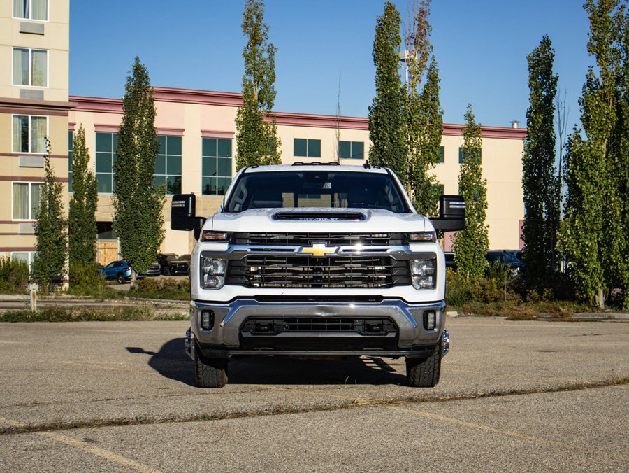 2024 Chevrolet Silverado 3500HD LT DRW 6.6L Duramax | Heated Seats White