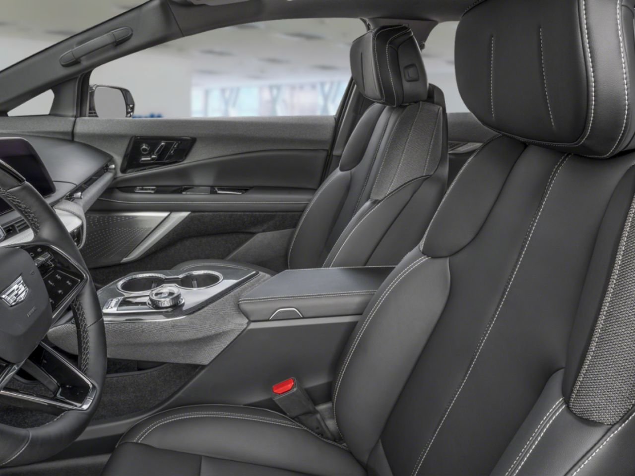 CADILLAC OPTIQ Sport haut de gamme 4 portes 2027 Noir Sherbrooke - photo #4