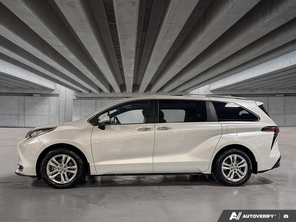 2024 Toyota Sienna 2602477A | Limited | JRKE4C White Edmonton - photo #2