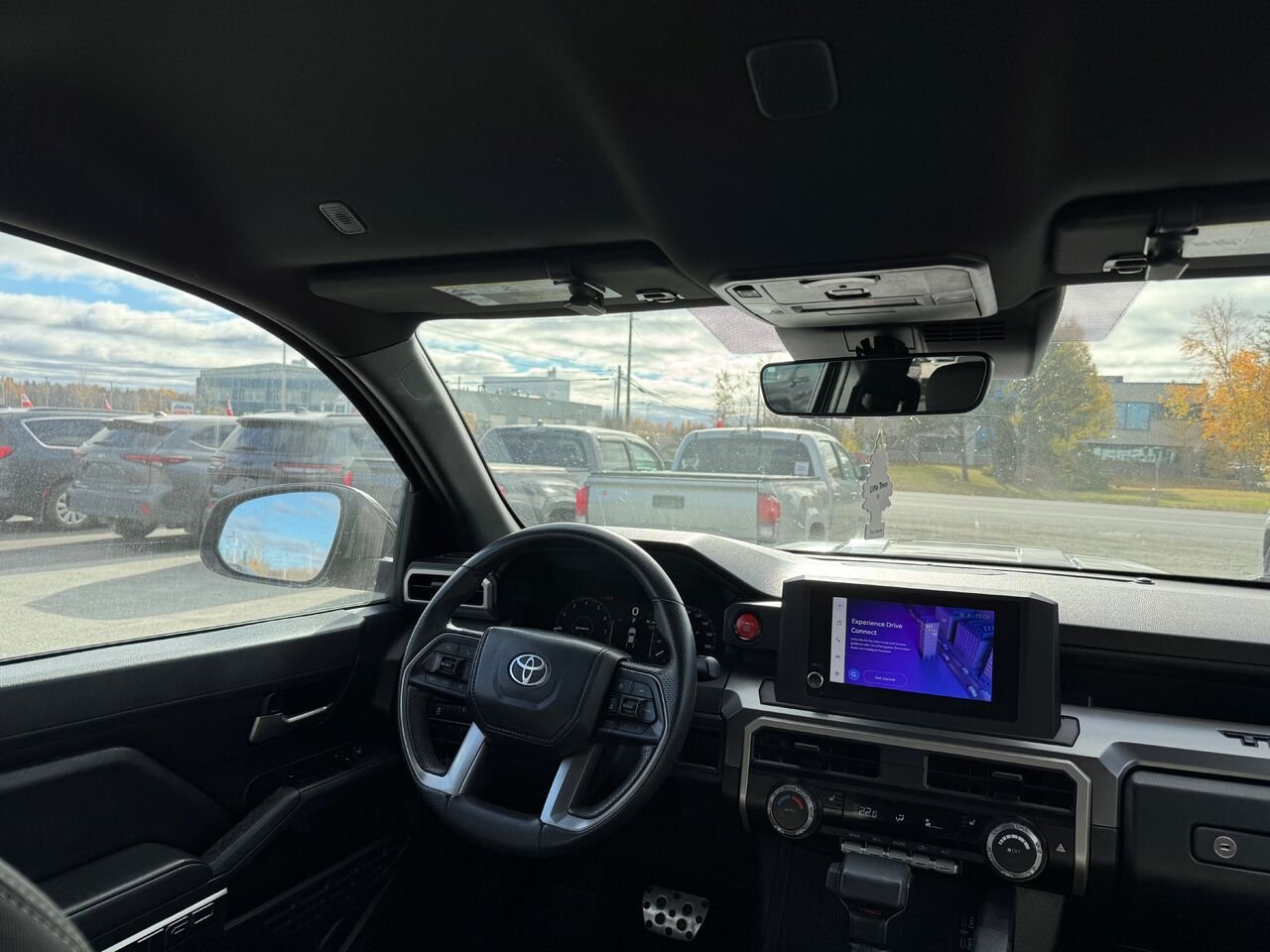 Toyota Tacoma Double Cab 4x4 BA emp. court 2024 Noir Val-d'Or - photo #2