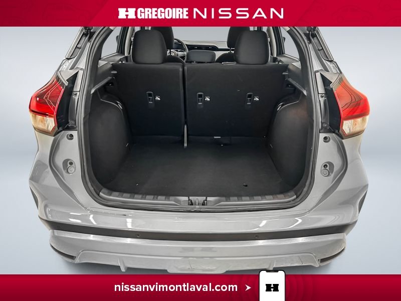 Nissan Kicks 2023 Gris Laval - photo #15