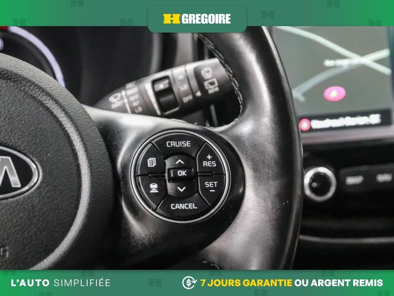 2020 Kia Soul White Vaudreuil-Dorion - photo #19