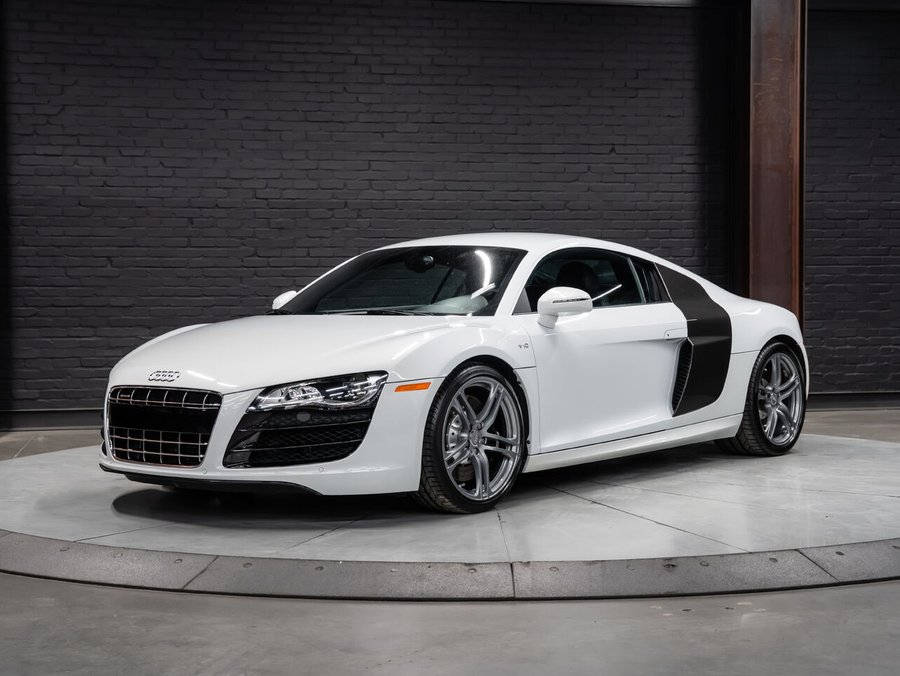 2010 Audi R8 5.2L | Low Mileage | Gated Manual | Highway Package PPF Grey