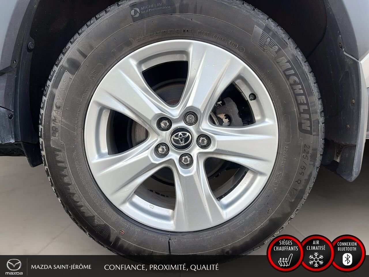 Toyota RAV4 XLE | TOIT OUVRANT | AWD | 2020 Argent Saint-Jérôme - photo #11