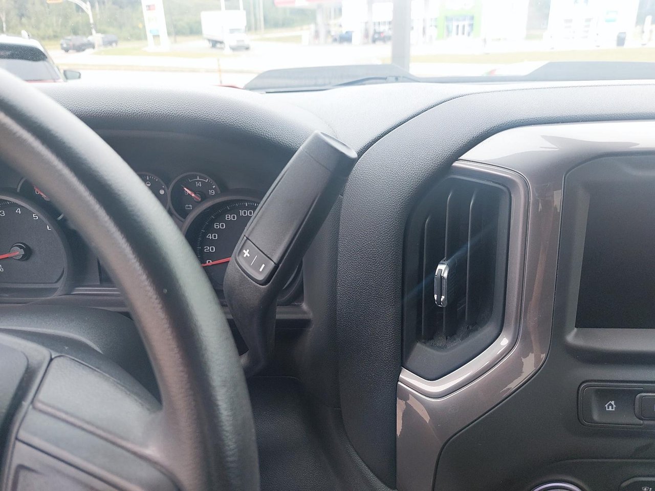 Chevrolet Silverado 1500 Custom Trail Boss 2022 Rouge Baie-Comeau - photo #14