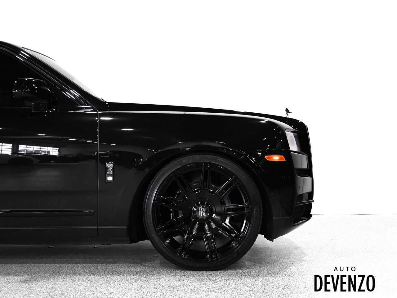 Rolls-Royce Cullinan 2022 Noir Saint-Eustache - photo #4