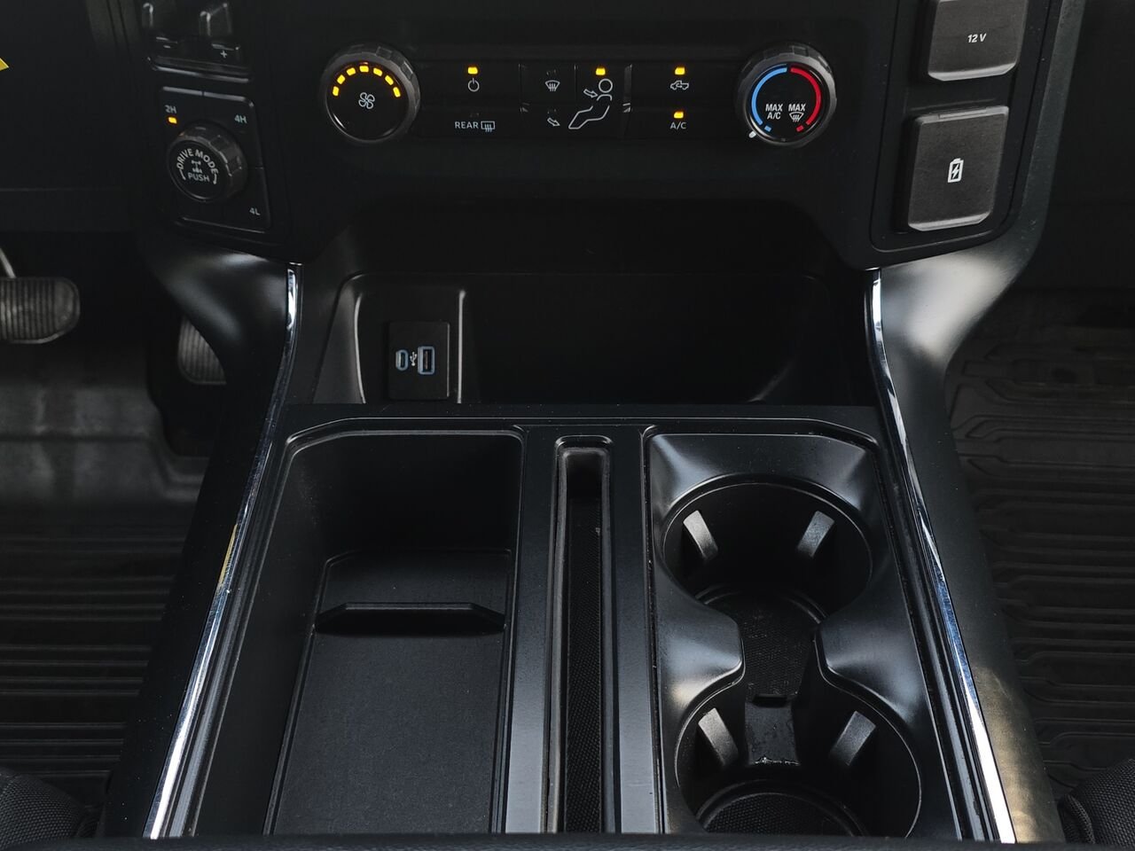 Ford F-150 2023 Blanc Val-David - photo #23