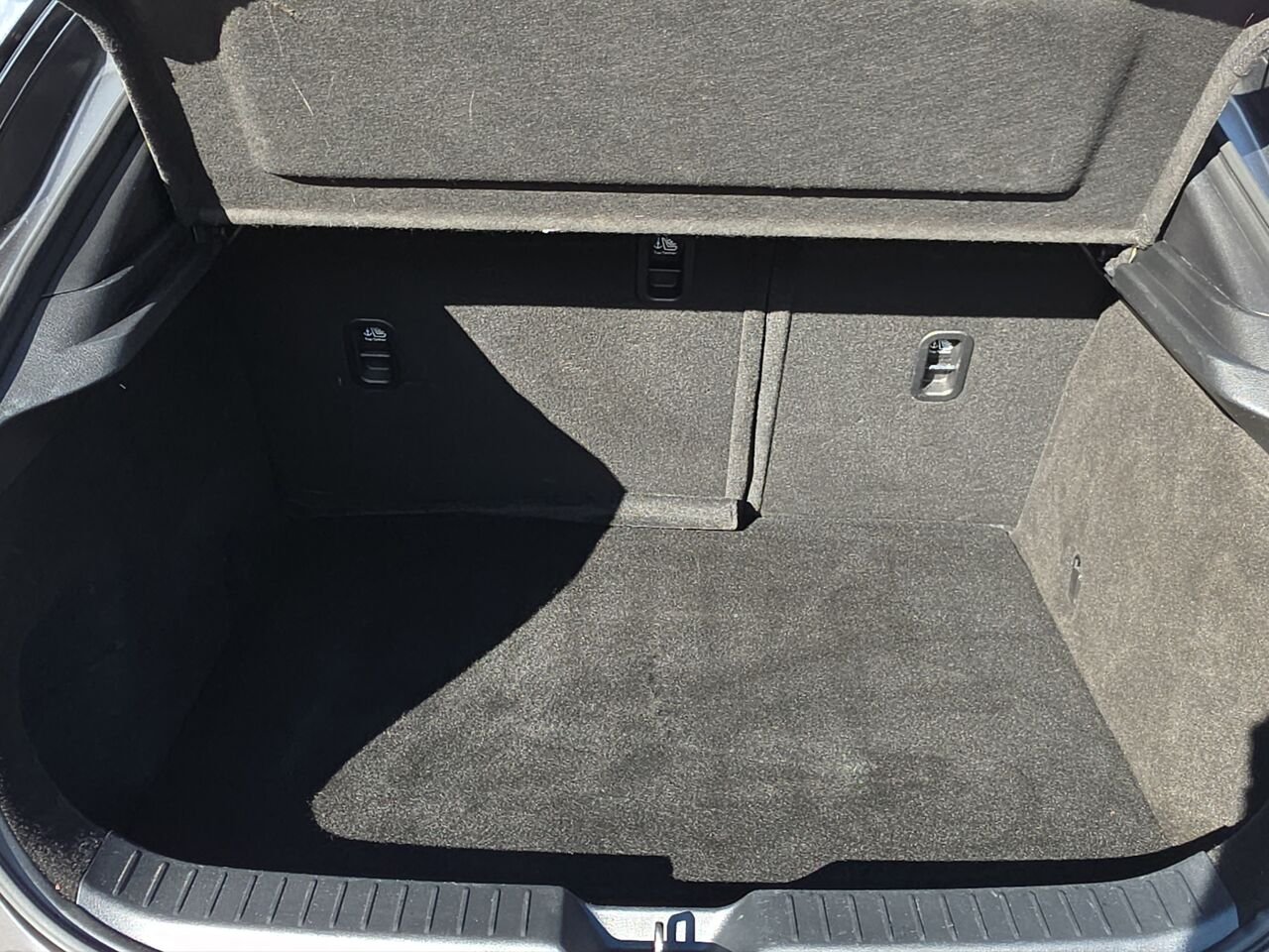 Mazda CX-30 GS TI, COMMANDE AUDIO AU VOLANT, VOLANT CHAUFFANT 2023 Gris Val-David - photo #26