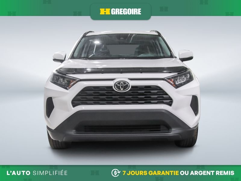 2019 Toyota Rav 4 White Saint-Eustache - photo #1