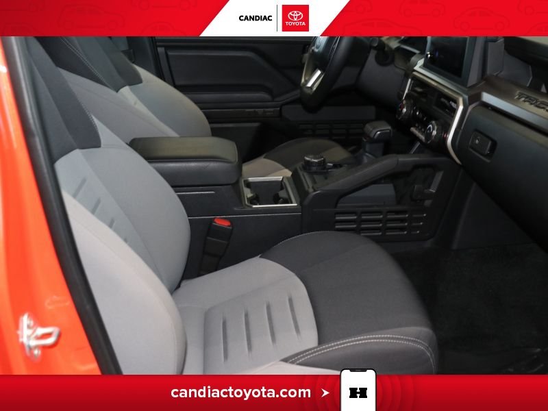 2024 Toyota Tacoma Orange Blainville - photo #18
