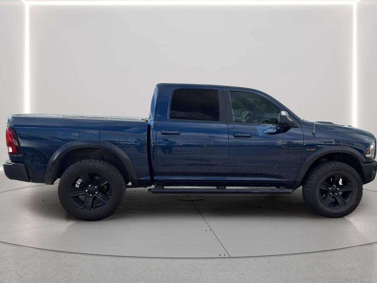 2021 Ram 1500 Warlock Blue Gatineau - photo #5