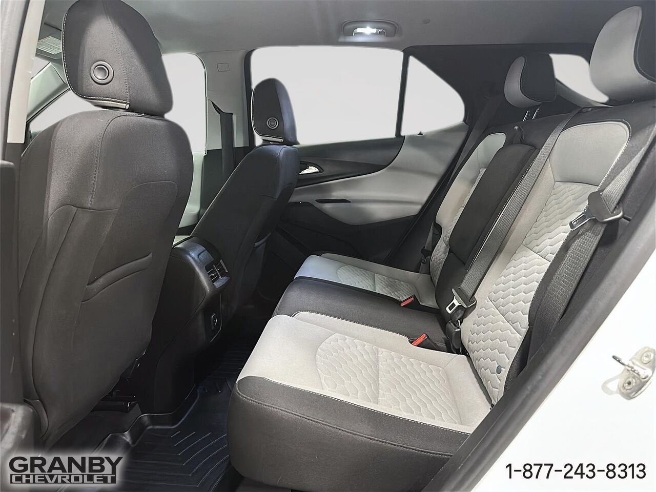 Chevrolet Equinox LS awd | 26-0912A 2021 Blanc Granby - photo #11