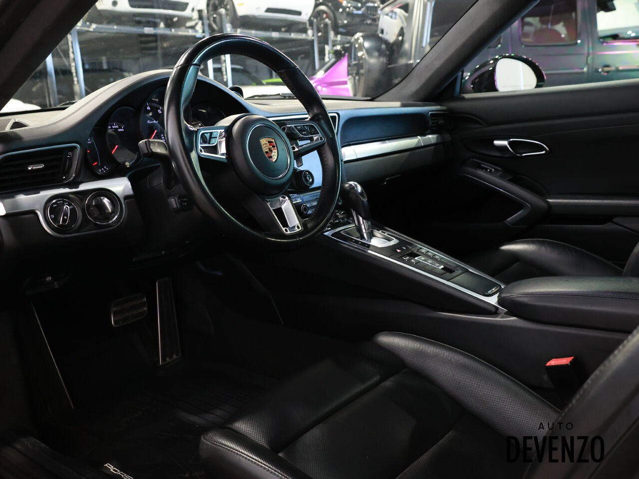 2018 Porsche 911 Black Saint-Eustache - photo #10