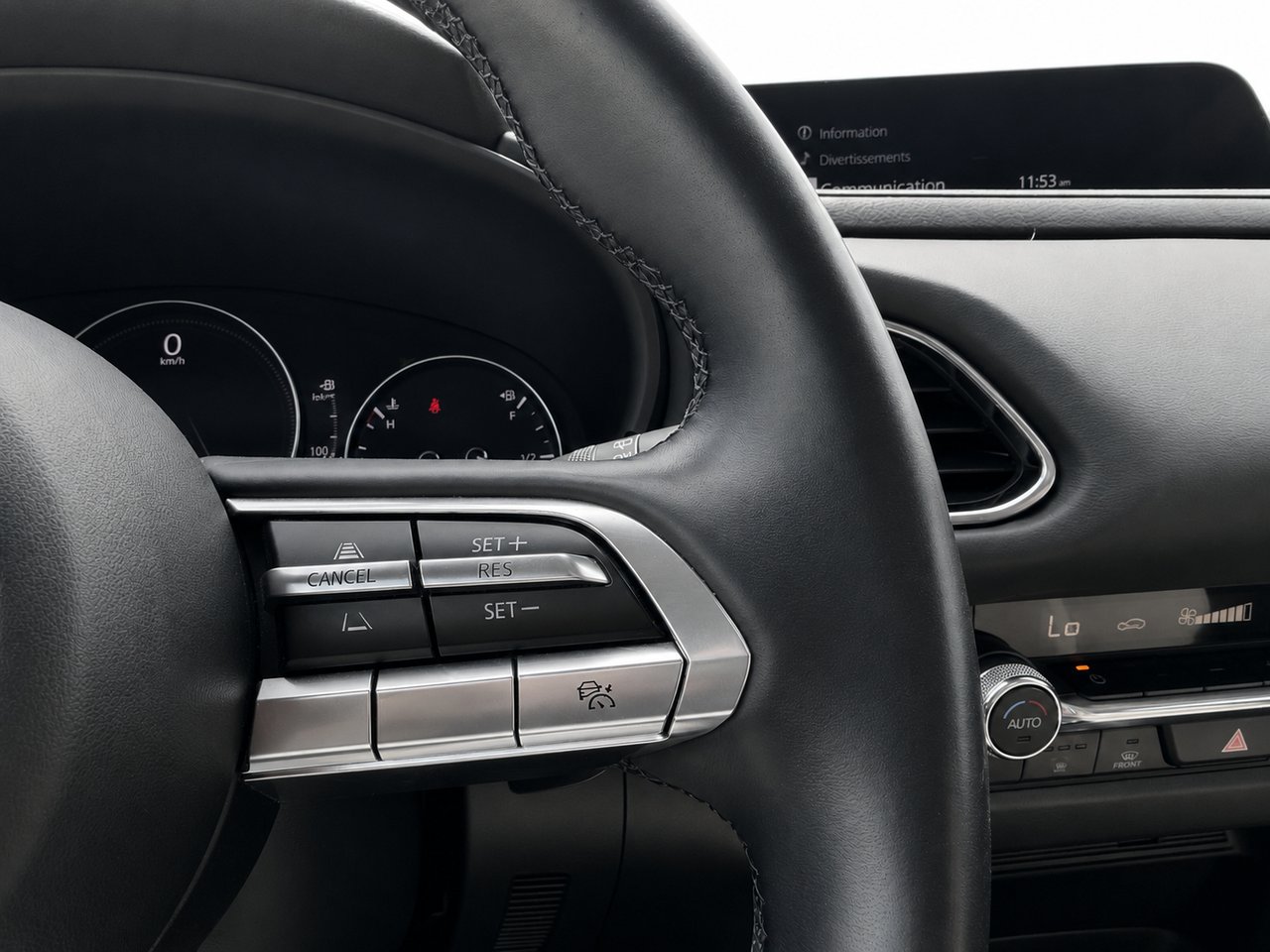 2020 Mazda CX-30 Red Châteauguay - photo #14
