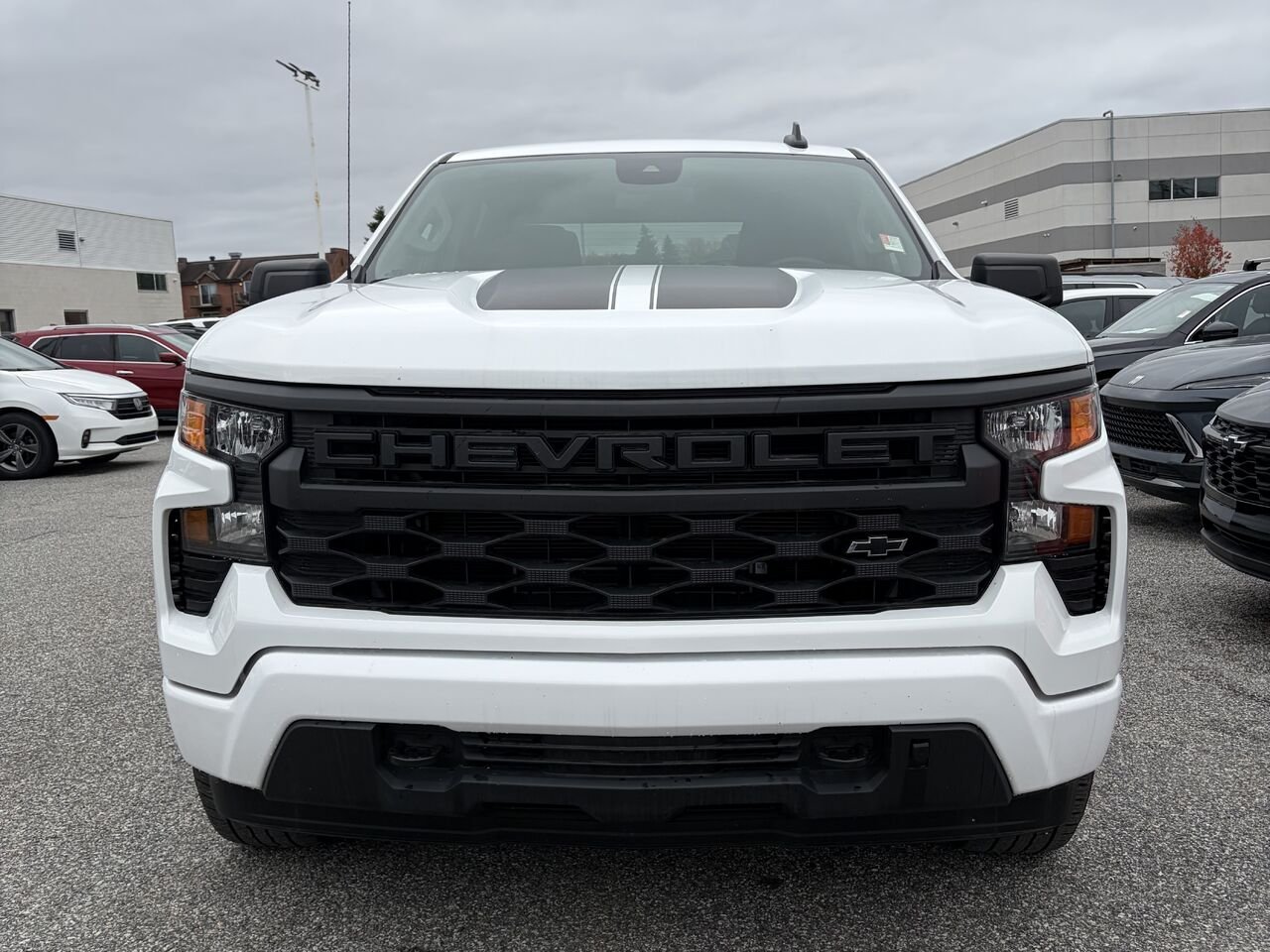 CHEVROLET SILVERADO K1500 CUSTOM Custom cabine multiplace 4RM 157 po 2024 Noir Gatineau - photo #17