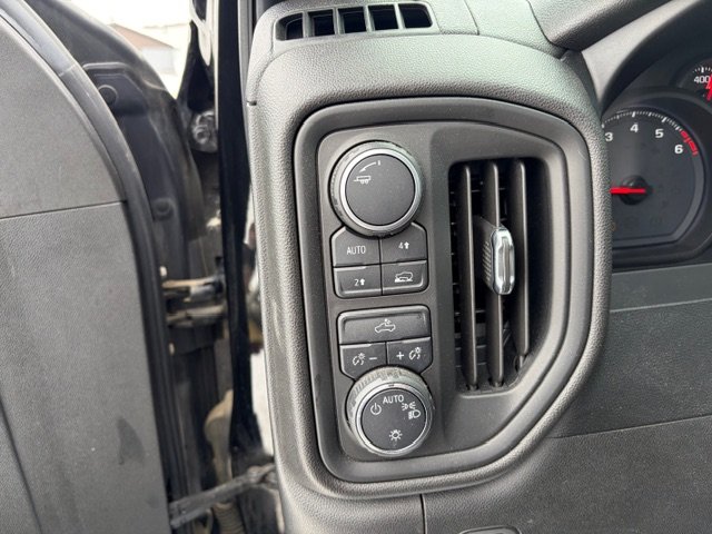 CHEVROLET Silverado 1500 4WD Crew Cab CK10543 2020 Noir Chibougamau - photo #10