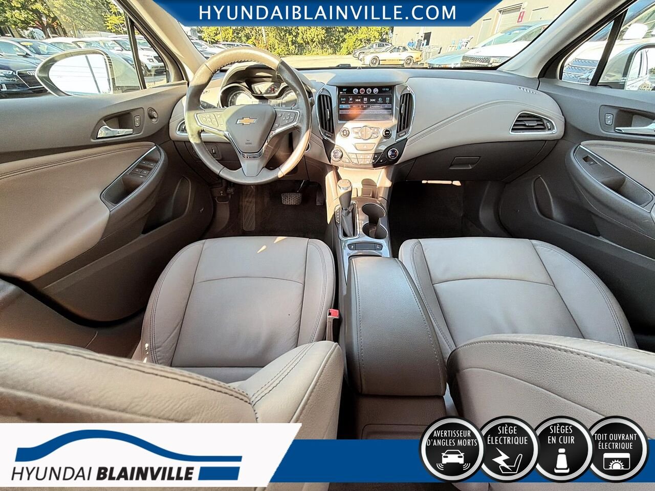 Chevrolet Cruze 2018 Argent Blainville - photo #21