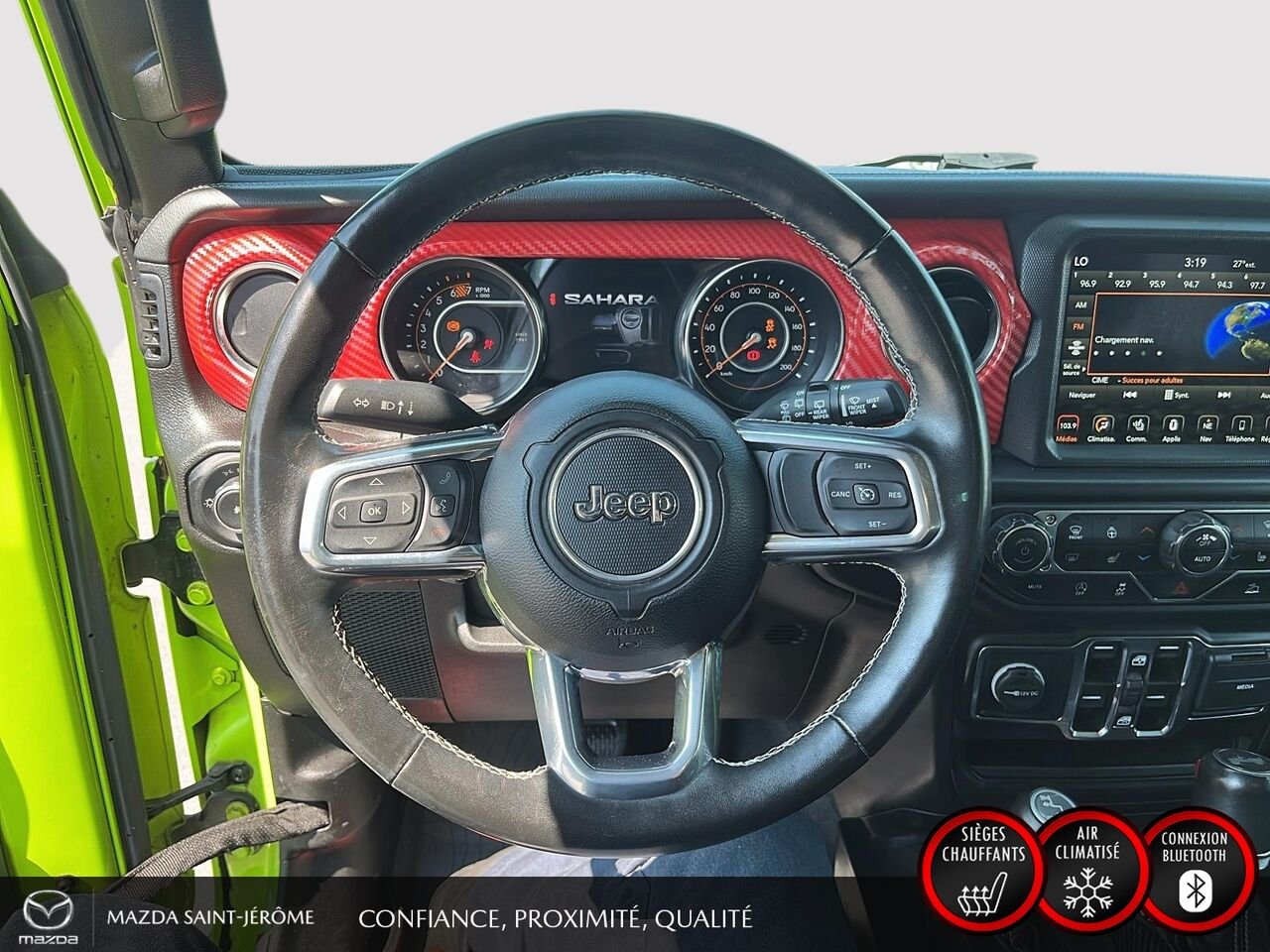 Jeep Wrangler Unlimited Sahara | LIFT KIT | GROS PNEUS | CUIR | 2021 Vert Saint-Jérôme - photo #11