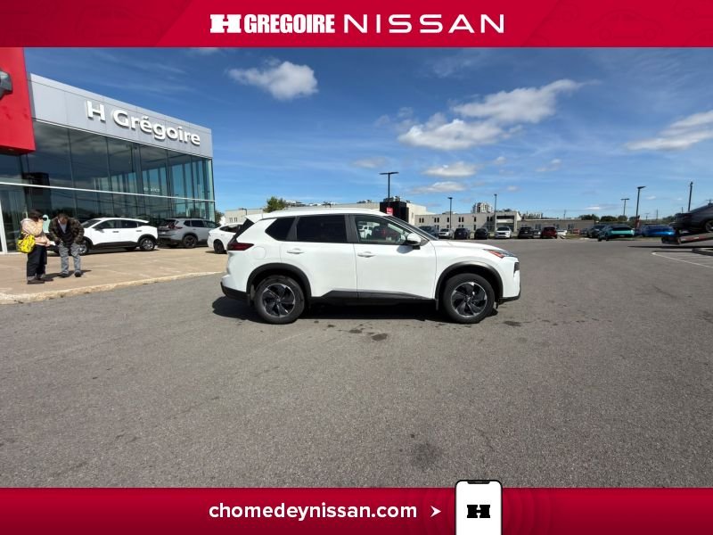 Nissan Rogue CL7470 | SV Moonroof * AWD *Carplay * Bancs Chauffants 2025 Blanc Laval - photo #11