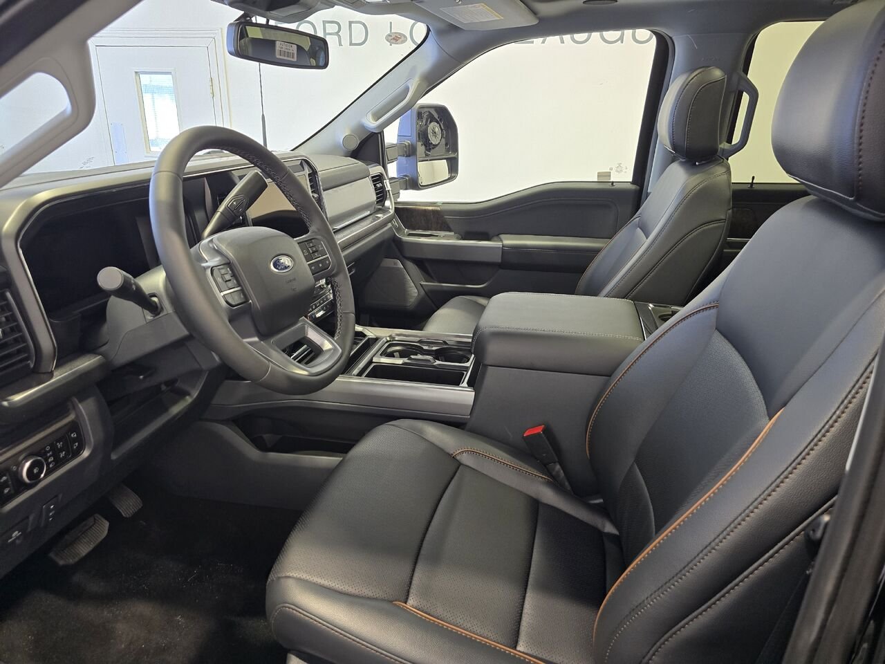 Ford Super Duty F-250 SRW 2026 Noir agate métallisé Châteauguay - photo #4