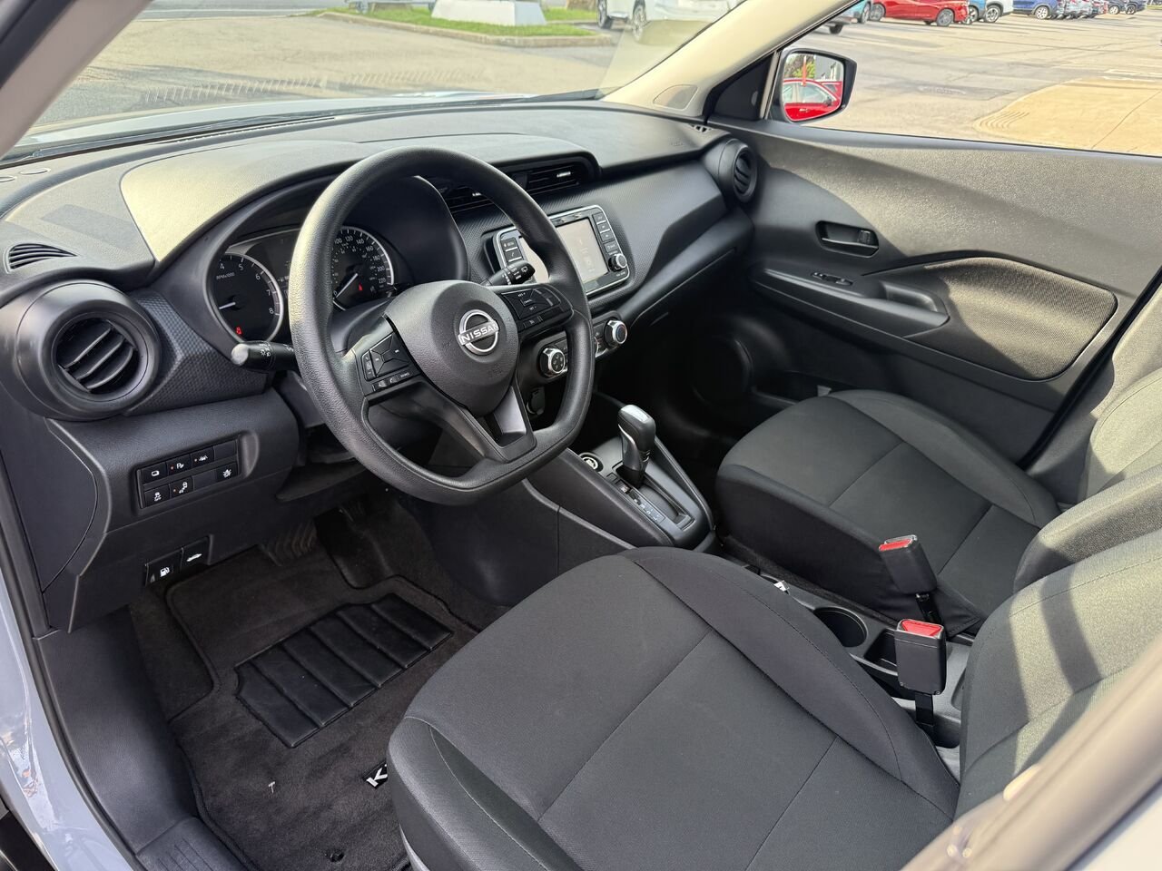 2024 Nissan Kicks S TA Grey Châteauguay - photo #9