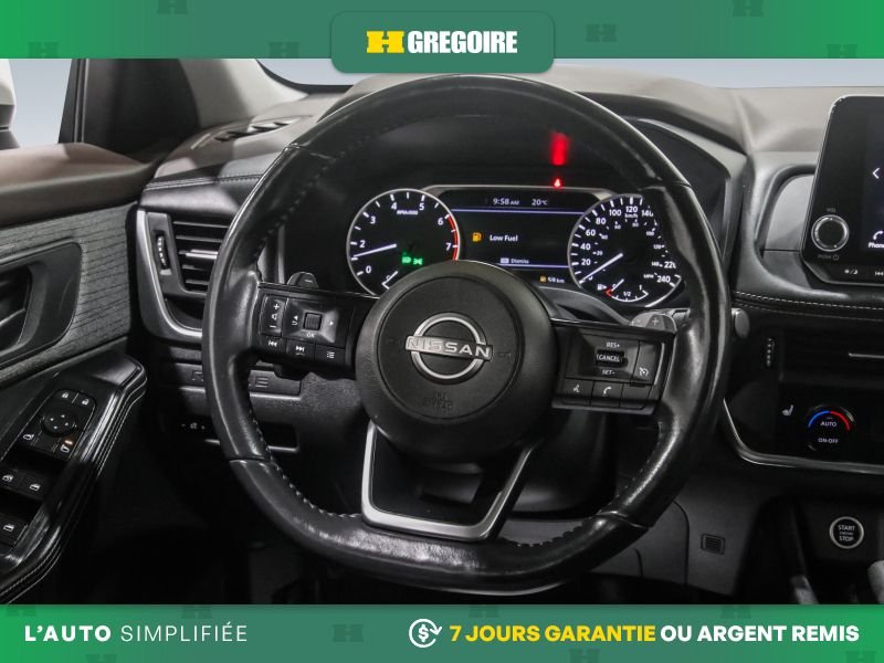 2022 Nissan Rogue White Laval - photo #17
