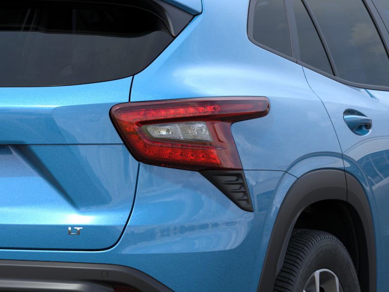 Chevrolet Trax LT 2025 Bleu marina métallisé Saint-Eustache - photo #10