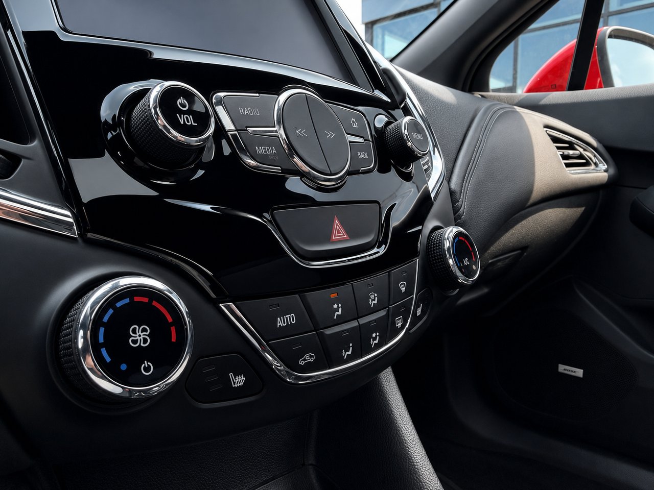 Chevrolet Cruze JAMAIS ACCIDENTÉ / APPLE CARPLAY ET ANDROID AUTO / TOIT OUVRANT 2018 Rouge Châteauguay - photo #9