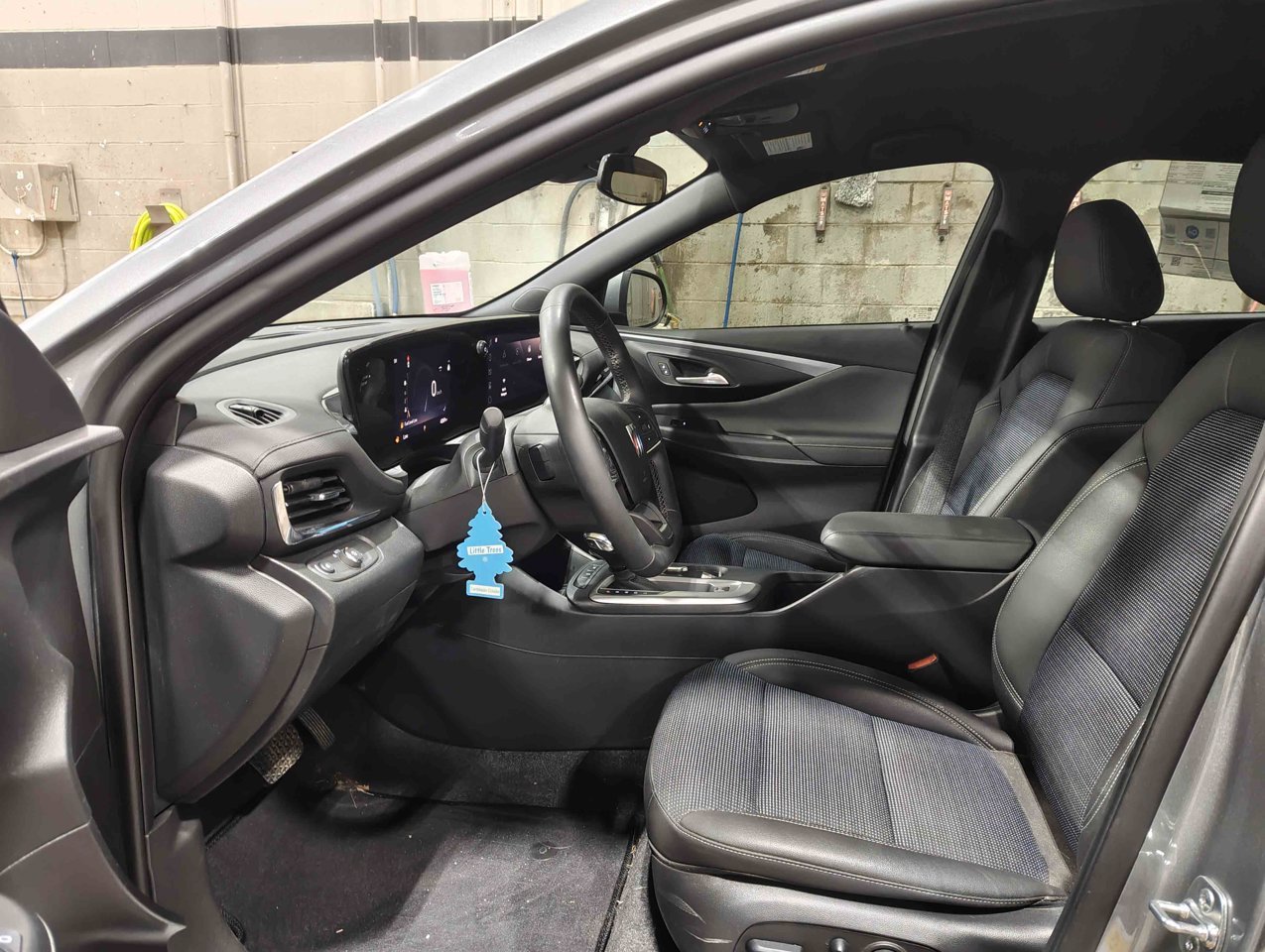 2026 Buick Envista FWD 4dr Preferred Grey Sherwood Park - photo #7