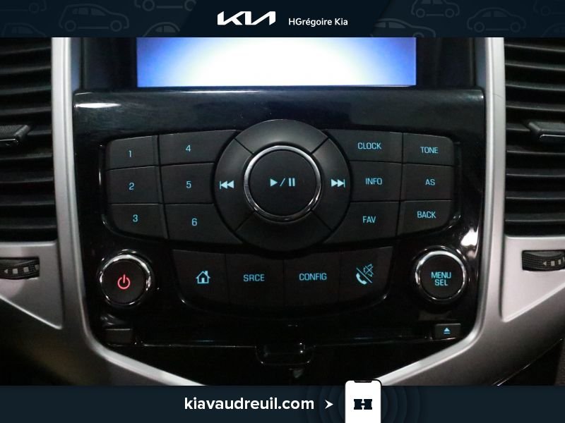 2015 Chevrolet Cruze White Blainville - photo #18