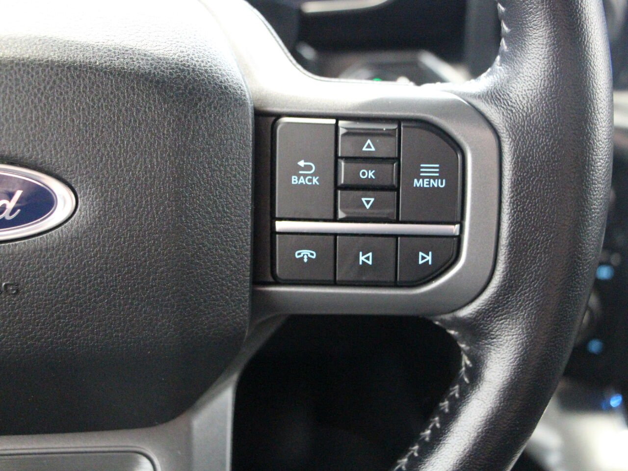 2022 Ford F-150 White Châteauguay - photo #25