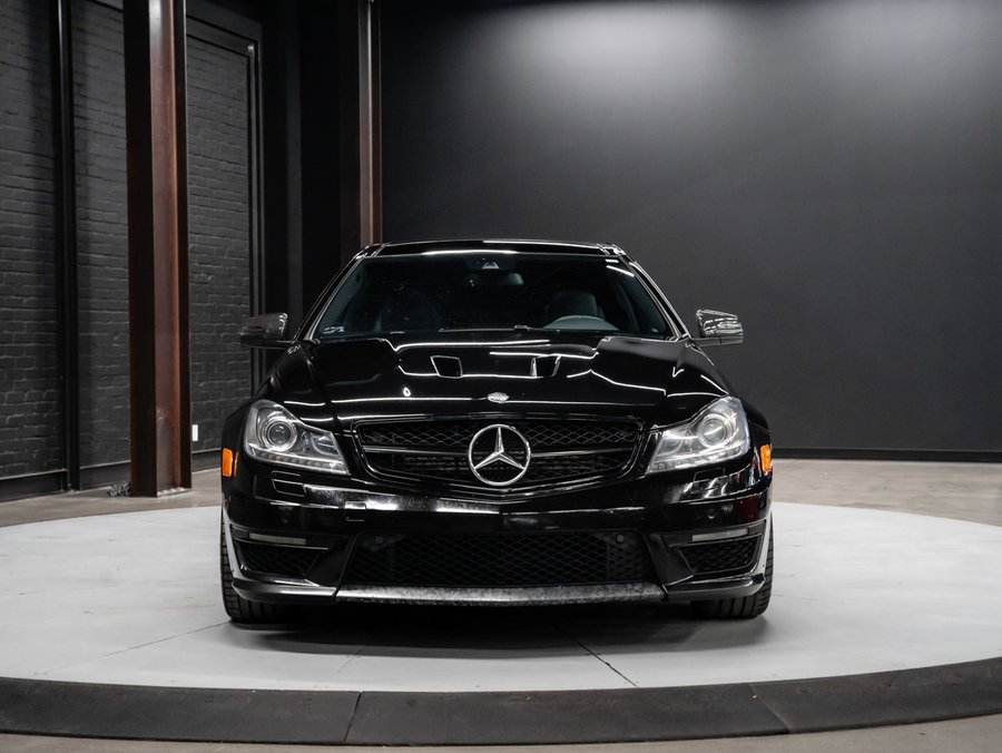 2015 Mercedes-Benz C-Class 2015 Black