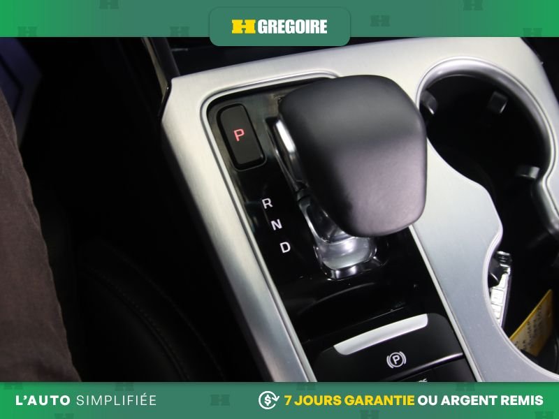2023 Kia Stinger Grey Saint-Eustache - photo #16