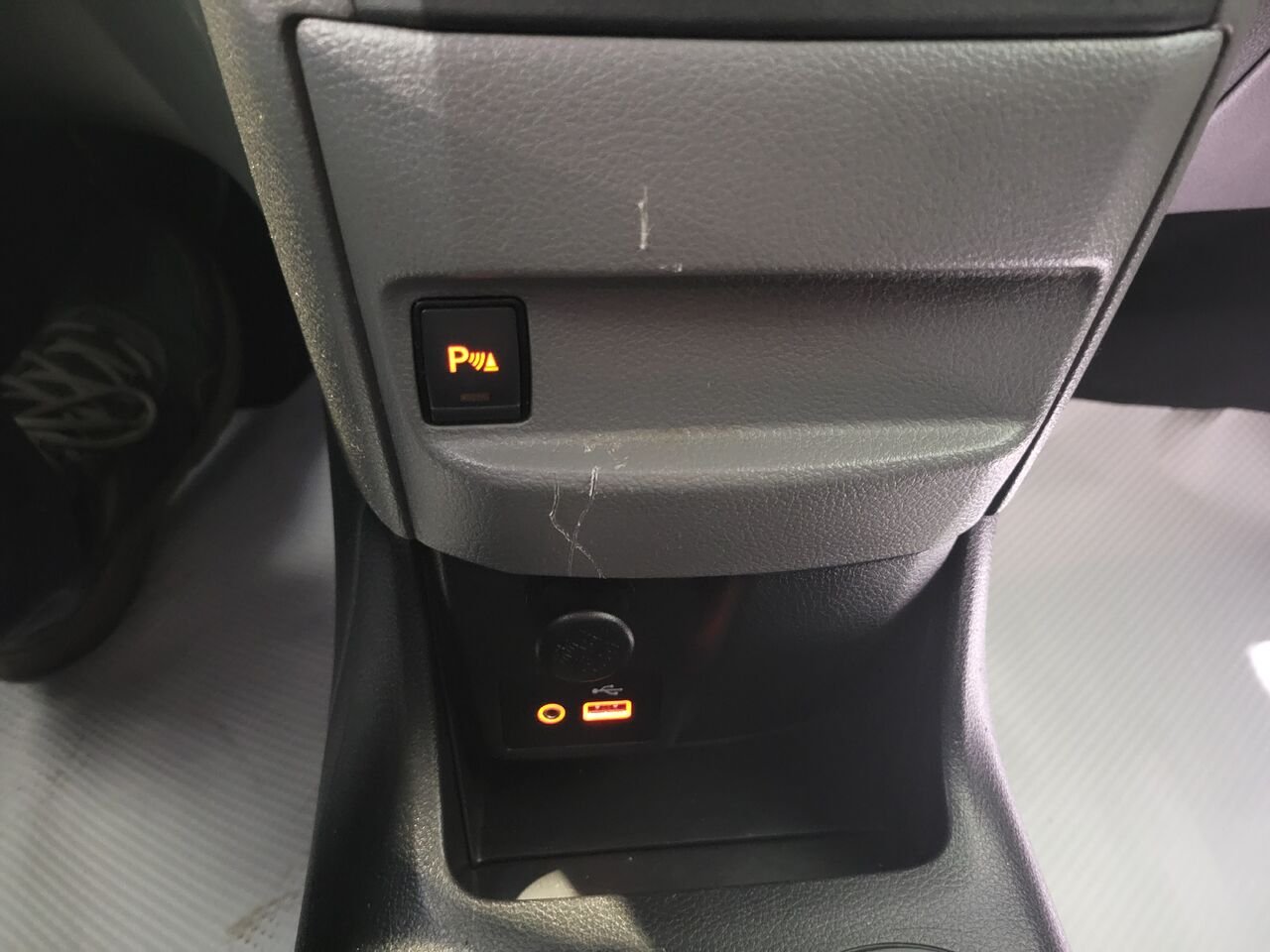 2021 Nissan NV200 Cargo compact White  - photo #23