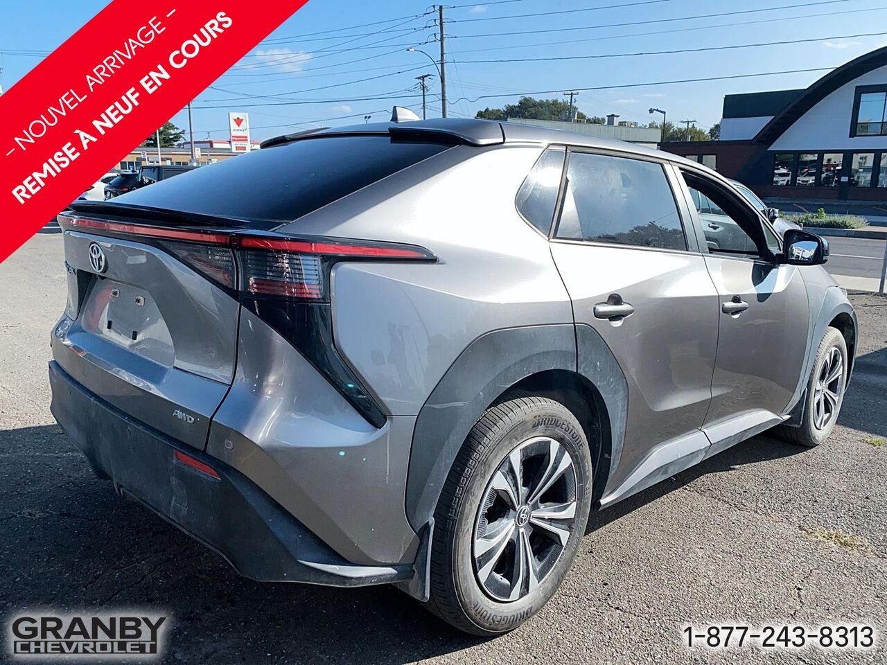 2023 Toyota bZ4X XLE TI | 27-0100A Grey Granby - photo #4
