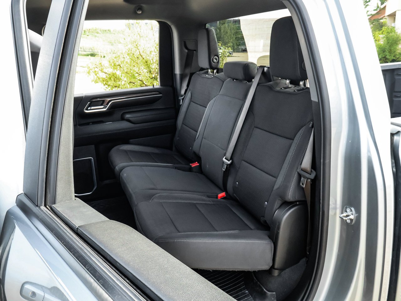 2024 Chevrolet Silverado 2500HD 4WD Crew Cab 159 LT Grey Sherwood Park - photo #15