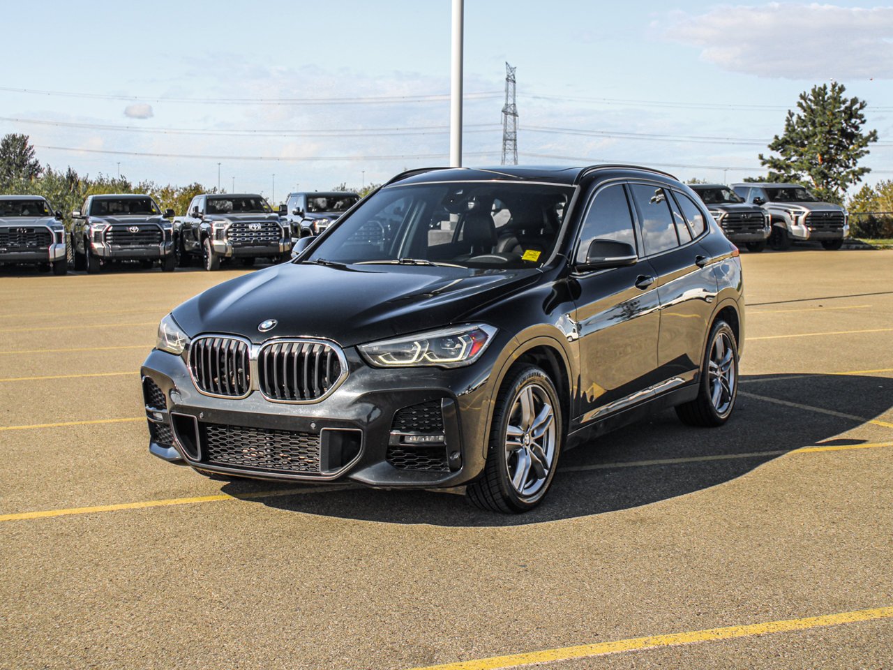 2021 BMW X1 xDrive28i Sports Activity Vehicle Black Sherwood Park - photo #3