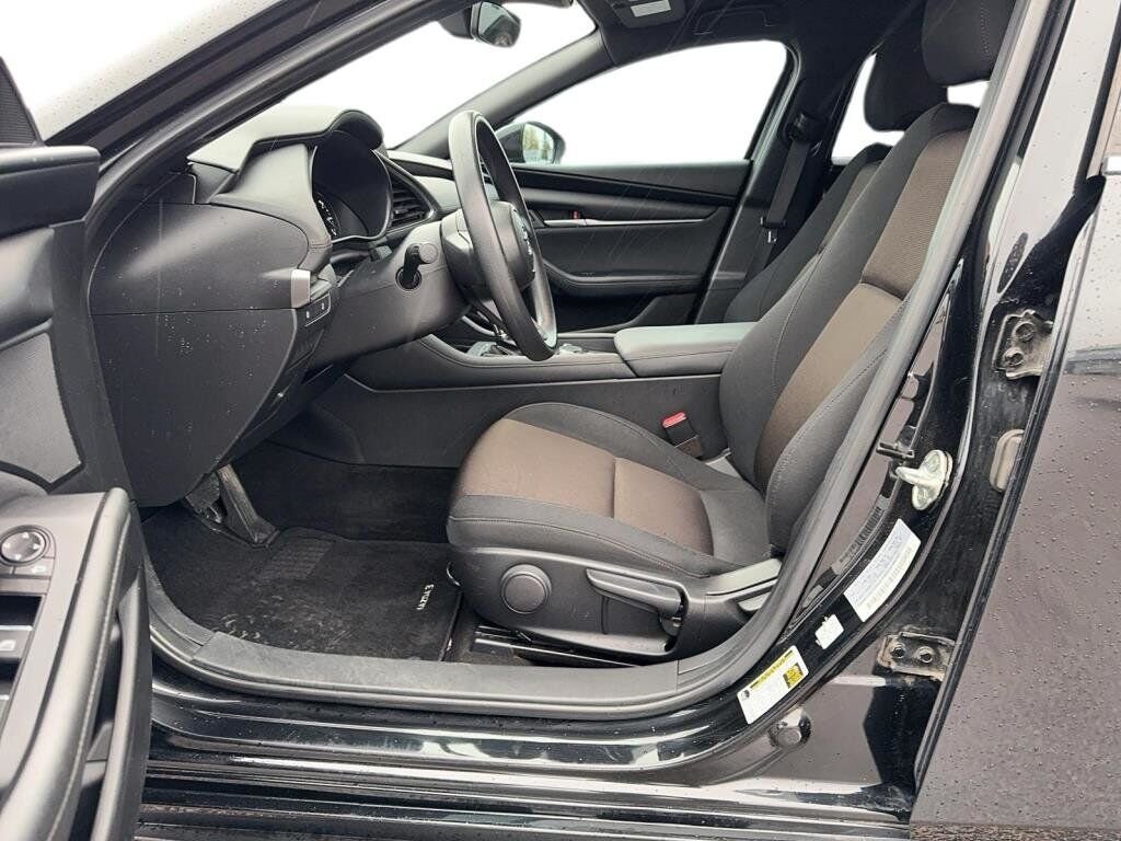2020 Mazda Mazda3 Sport GX Black Baie-Comeau - photo #7