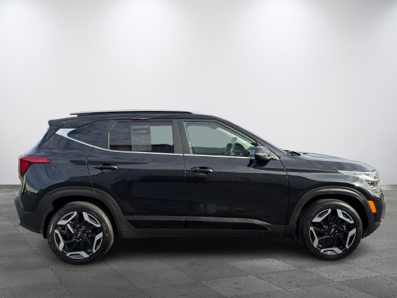 2024 Kia Seltos SX Turbo AWD INT BRUN DEMARREUR HITCH PAS ACCIDENTE Black