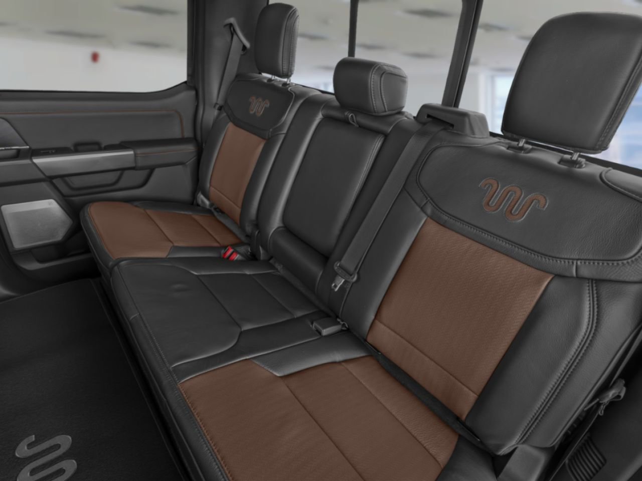 2027 Ford Super Duty F-350 SRW Star White Metallic Tri-Coat Sainte-Julienne - photo #3