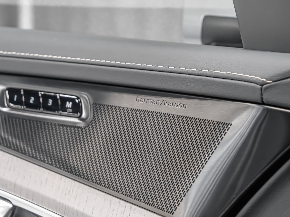 Volvo XC90 B6 ULTRA BRIGHT 6 PLACES HARMAN KARDON 2026 Montréal - photo #9