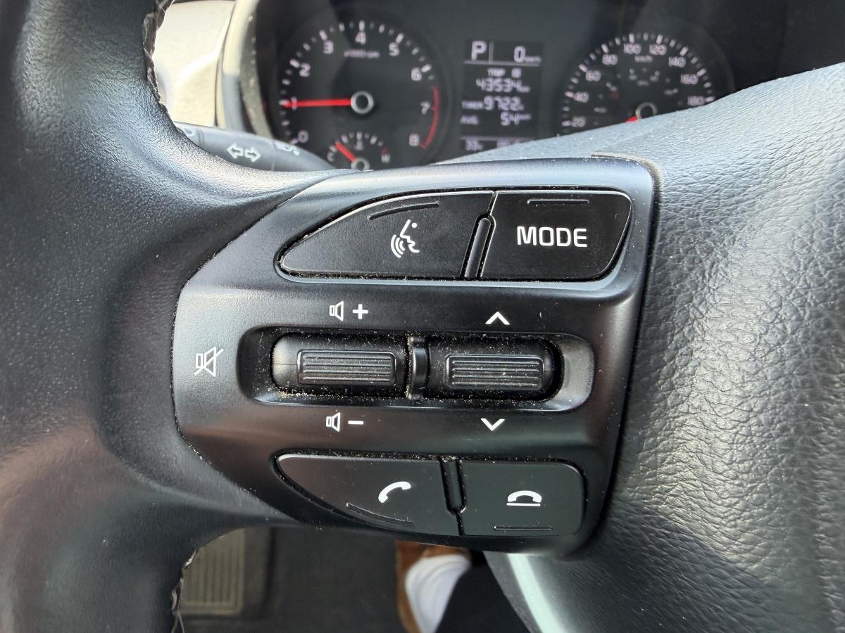 Kia Rio5 2023 Noir  - photo #18