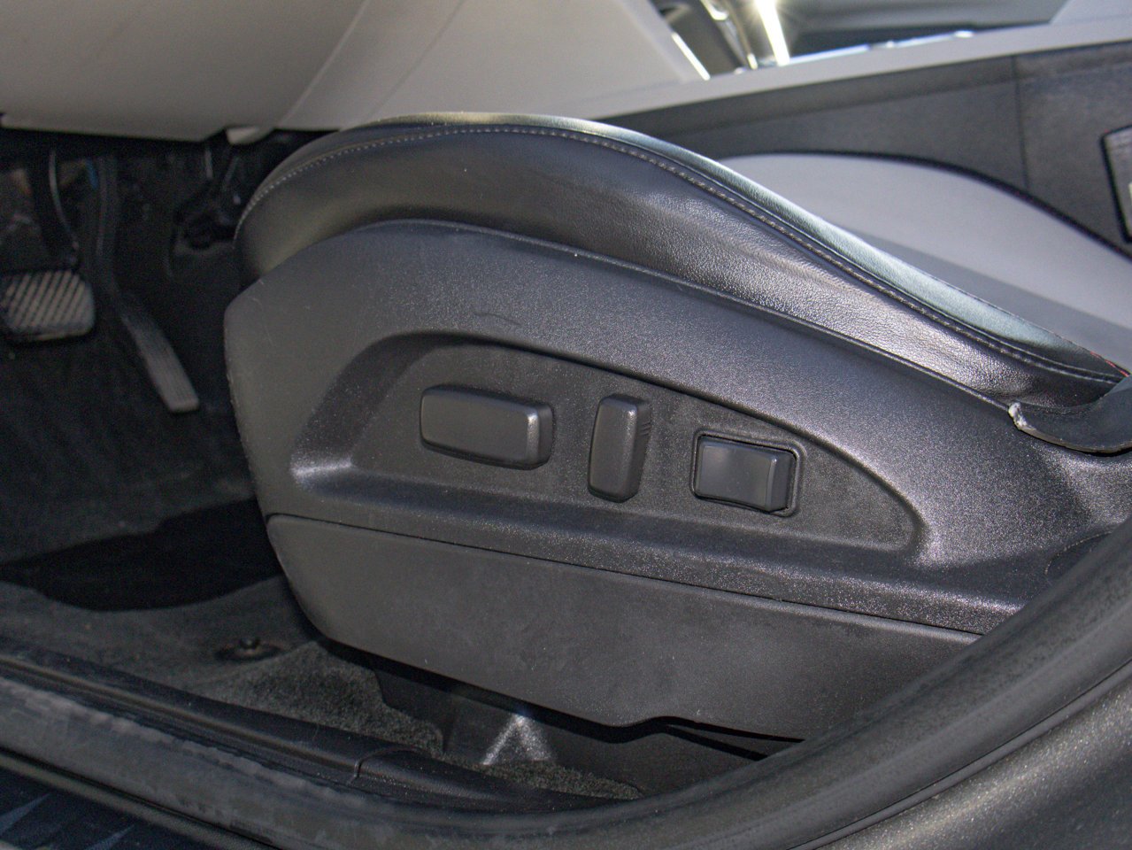 2012 Chevrolet Equinox AWD 4dr 2LT Grey Sherwood Park - photo #18