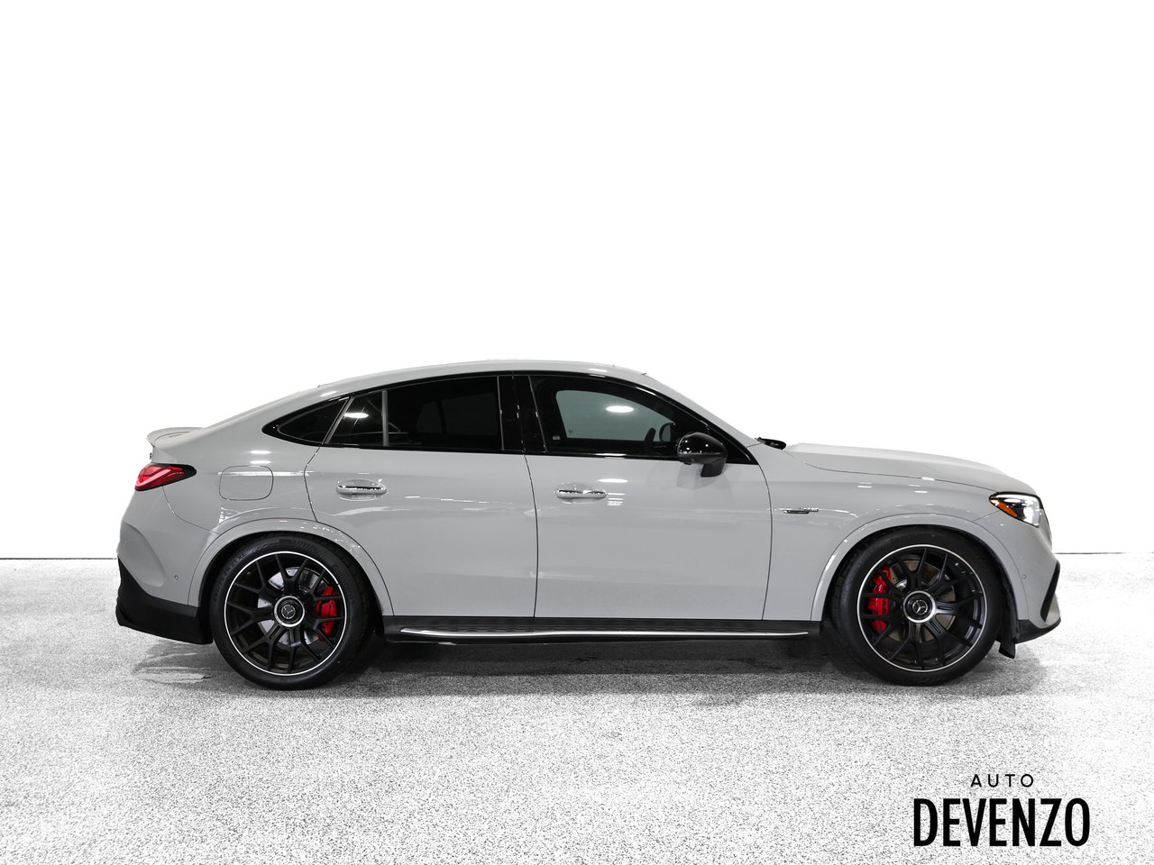 2025 Mercedes-Benz GLC Grey Saint-Eustache - photo #1