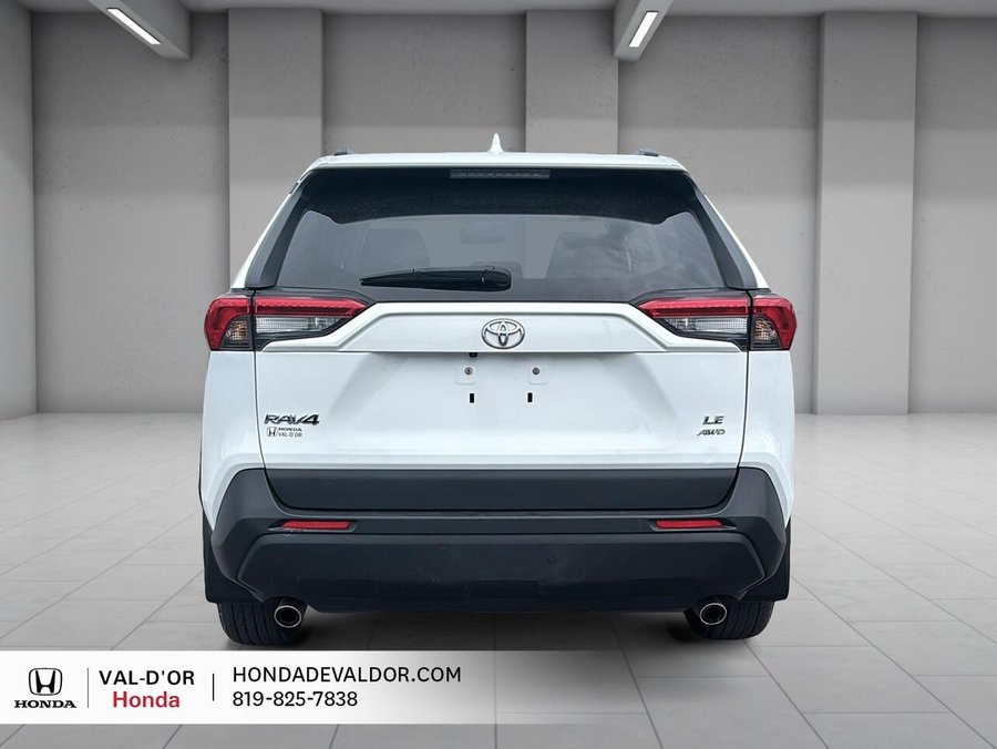 2021 Toyota RAV4 2021 White