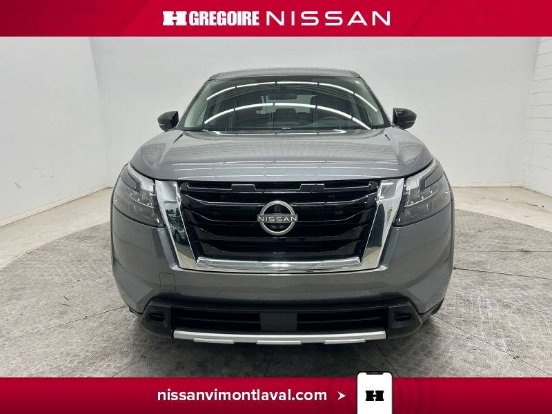 2024 Nissan Pathfinder Grey Laval - photo #1