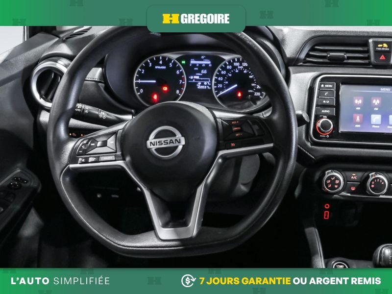 2021 Nissan Versa Grey Laval - photo #17