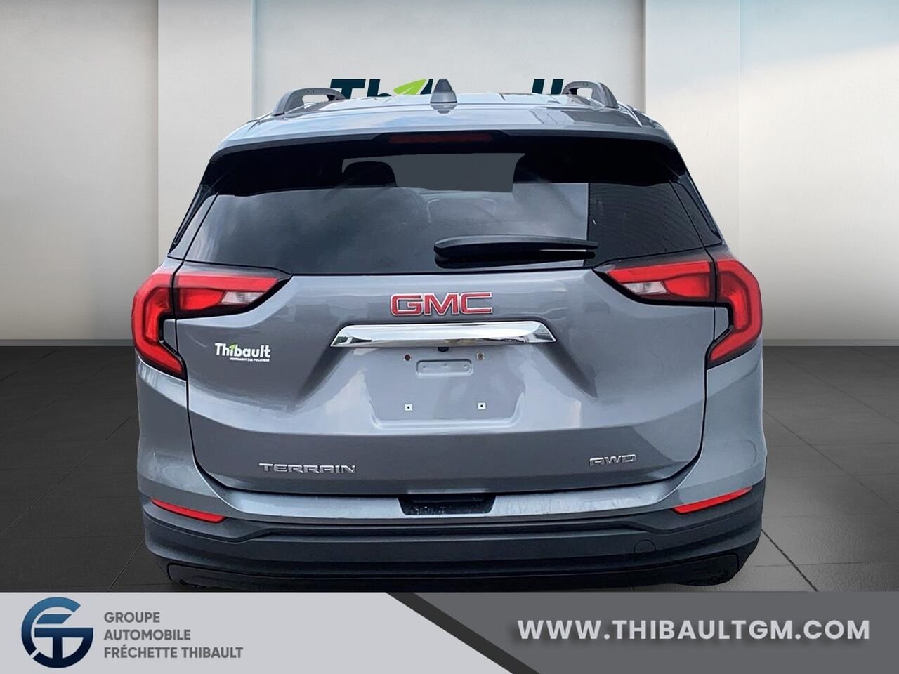 GMC TERRAIN SLE Traction intégrale, 4 portes SLE 2020 Gris Montmagny - photo #2